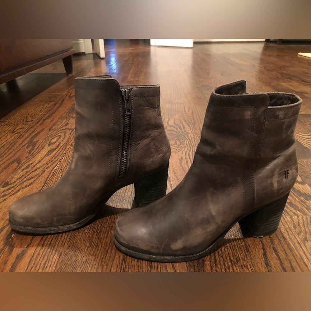 Frye Addie Bootie, size 8.5